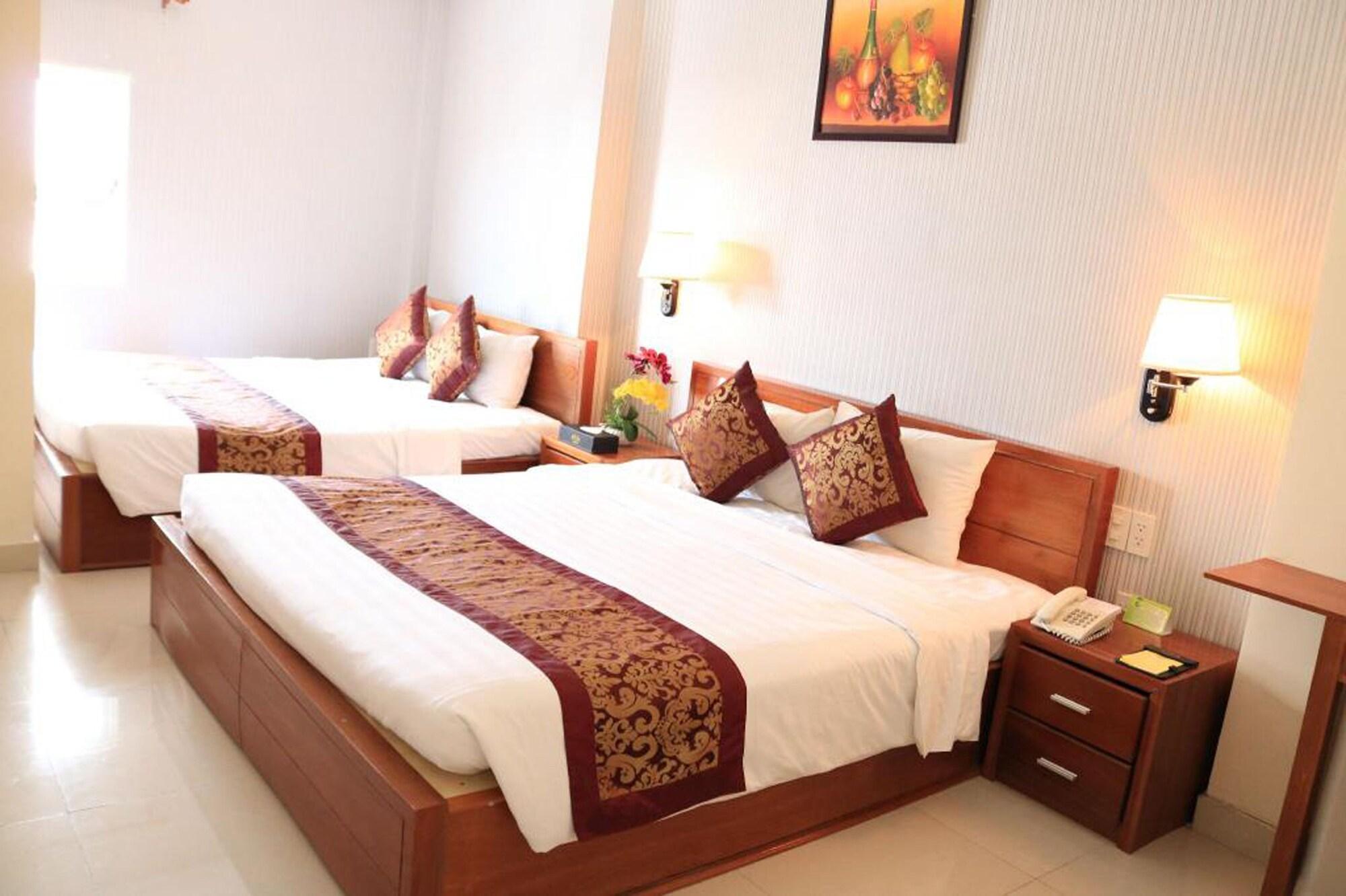 Airport Saigon Hotel - Gan Am Thuc Dem Cho Pham Van Hai Ho Şi Min Dış mekan fotoğraf
